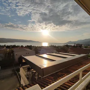 Restoran Bartol Maison d'hôtes Rovanjska